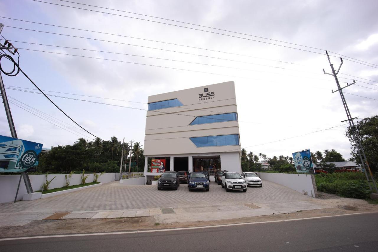 Bliss Regency Business Hotel Palakkad Dış mekan fotoğraf
